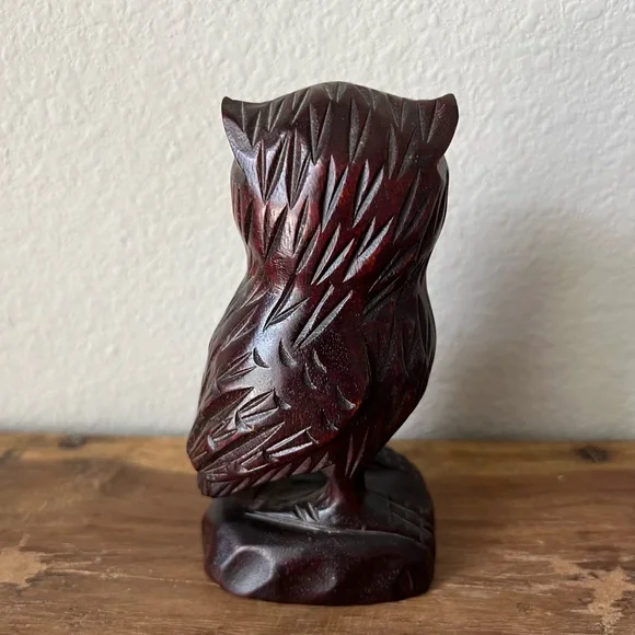 Carved Wood Owl Figurine - Picture 4 of 10